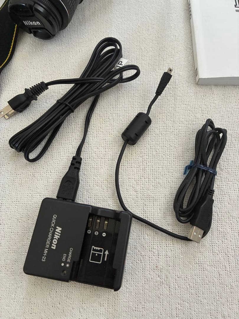 Nikon d5000 一眼レフカメラ