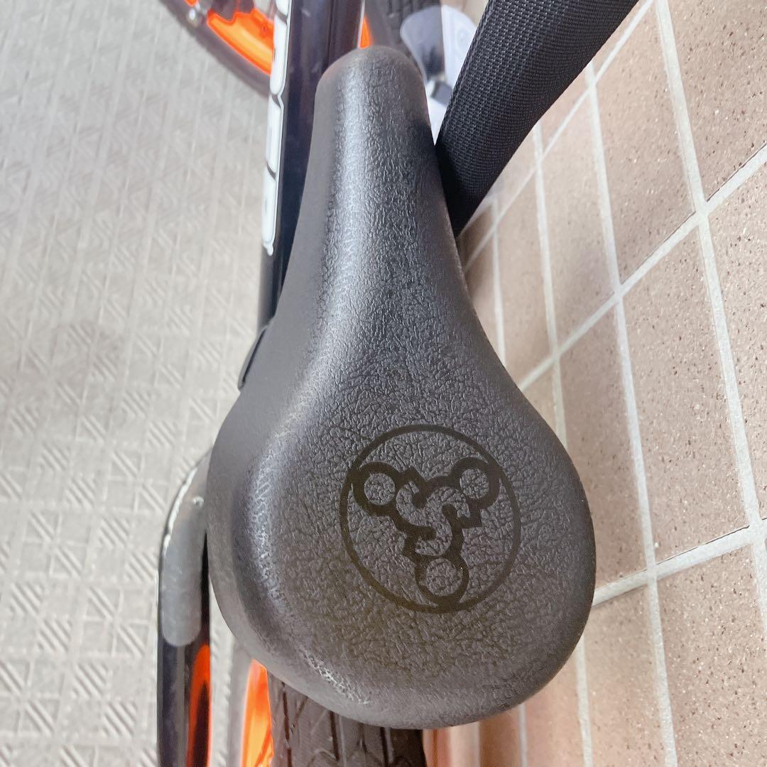 STRIDER ストライダー 12インチ ブラック 黒　bern ヘルメット付