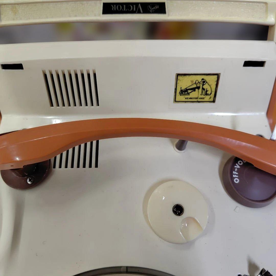 VICTOR オレンジ クラッチバッグ　ジャンク