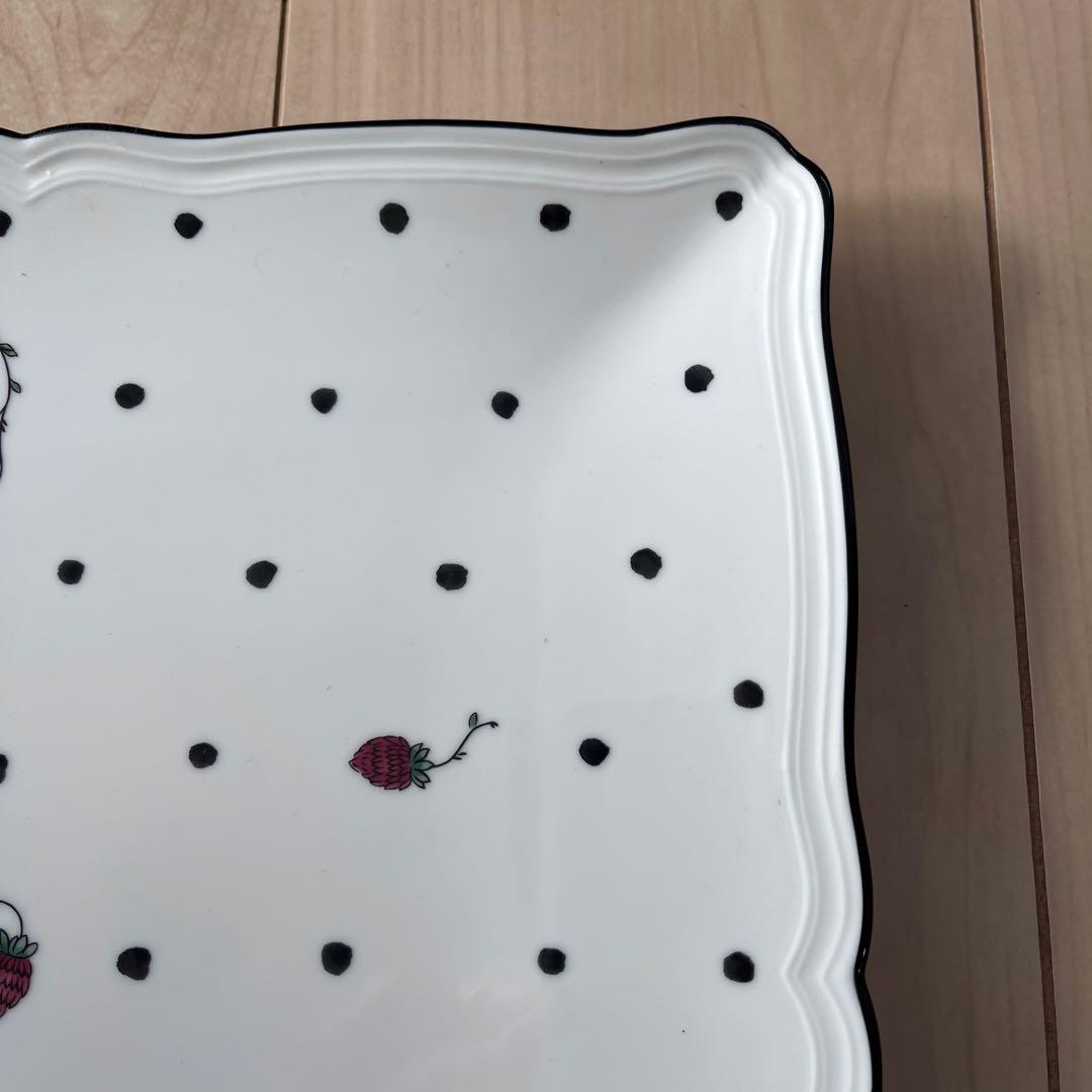 リチャードジノリ イタリアンポア 野いちご（30㎝）