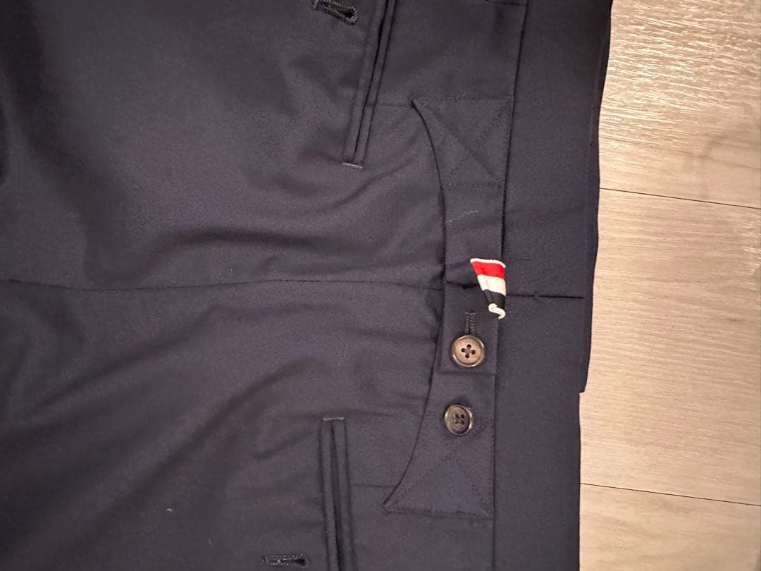 【最終】トムブラウン　スーツ　上下ジャケットネイビー