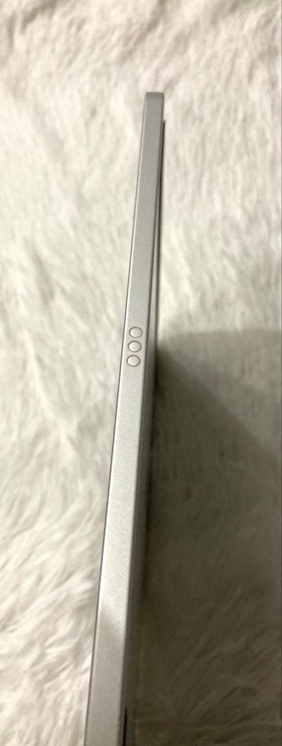 Apple iPad 第10世代 シルバー 64GB WiFi 本体