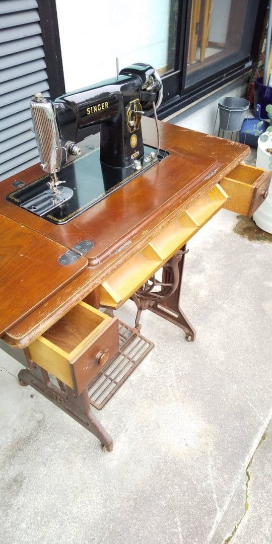 シンガー足踏みミシン(昭和レトロ)