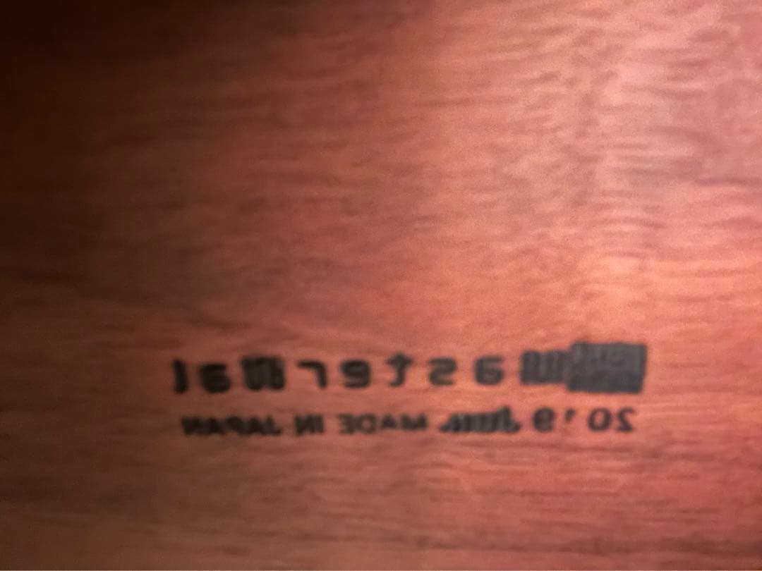 マスターウォール　リビングテーブル