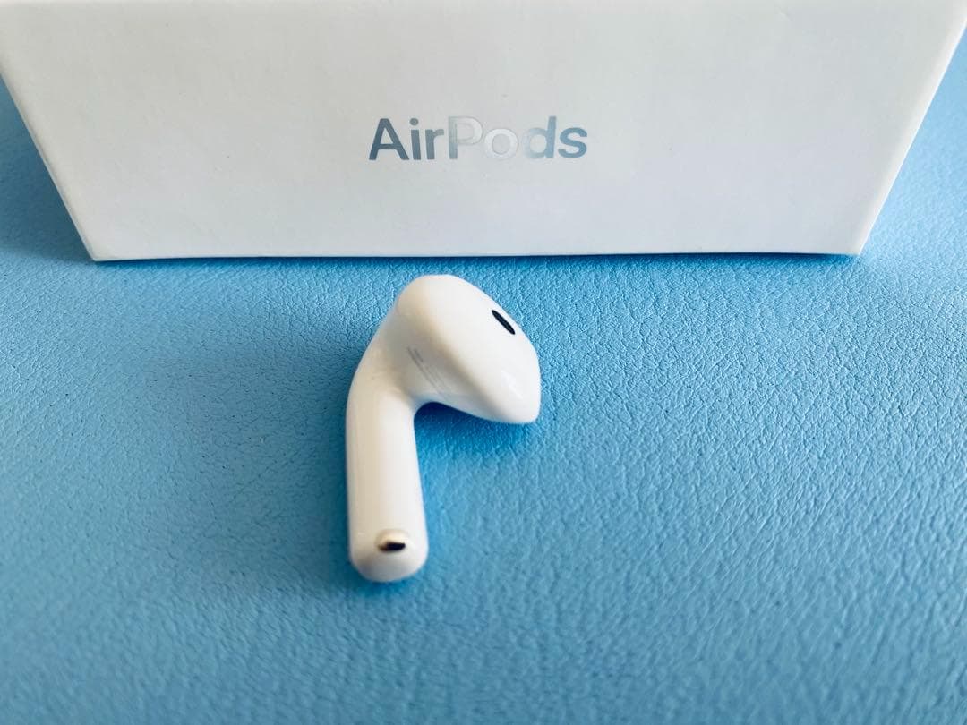 AirPods 第4世代 L片耳 左耳のみ イヤホン A3056 WUUH