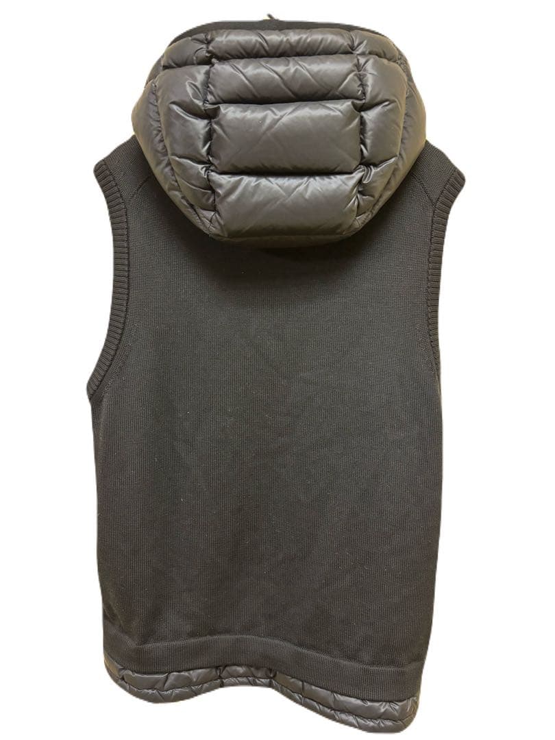 MONCLER ダウンフード付ニットベスト