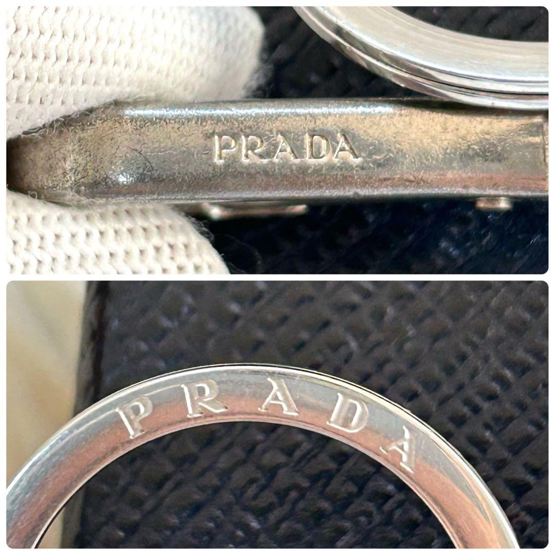 希少カラー✨プラダ　キーホルダー　キーリング　チャーム　レザー　緑　箱付き