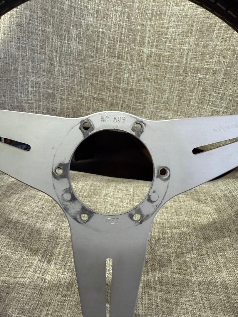 【美品】ナルディ 38φ クラシック レザー ステアリング 本体 FET 37