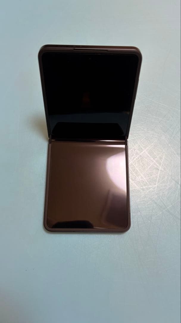 Galaxy Z Flip7（国内版SIMフリー）ブラック ほぼ新品・付属品完備