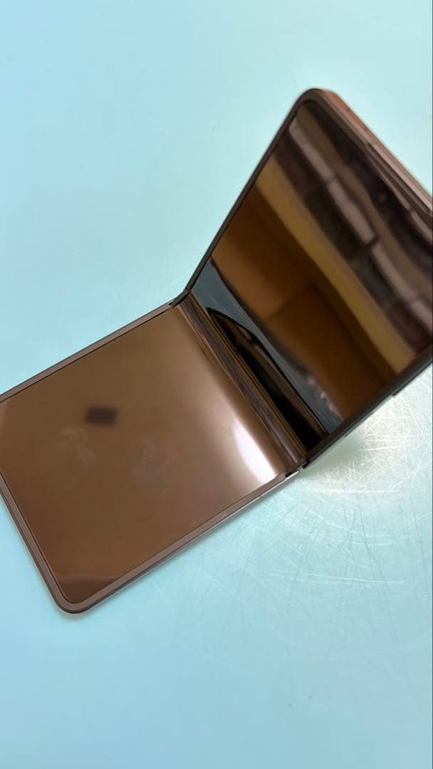 Galaxy Z Flip7（国内版SIMフリー）ブラック ほぼ新品・付属品完備