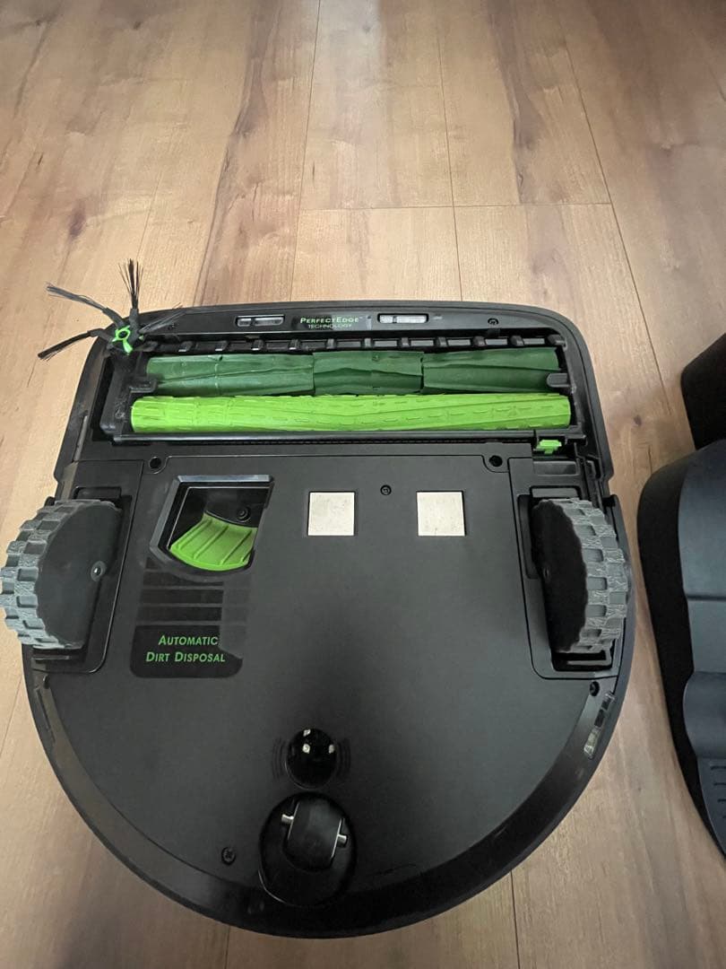 iRobot Roomba s9+　自動ゴミ処理機能付き