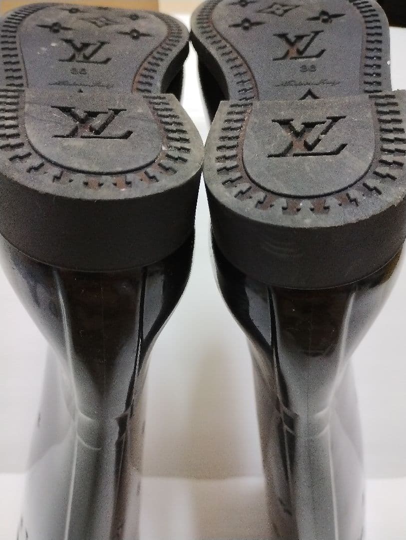 ルイヴィトン ドロップスラインレインブーツ