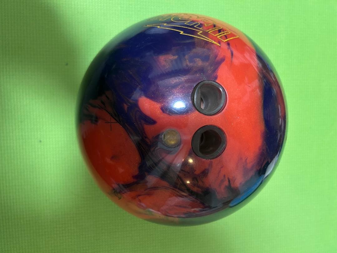 TREND 2 ボウリングボール