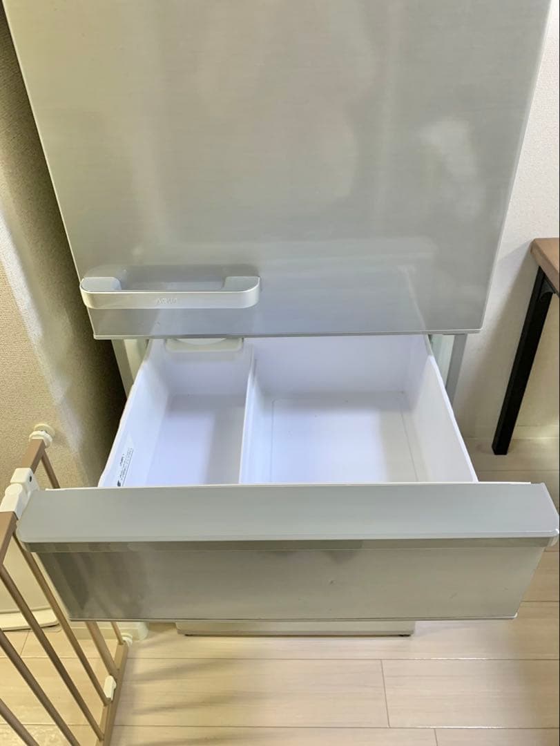 めだかもちAQUA シルバー 4ドア冷蔵庫 LED照明付き