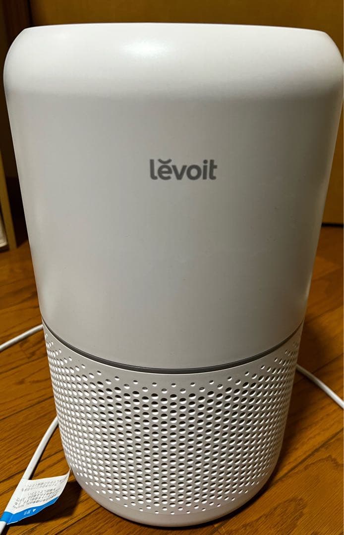 〔数回使用〕levoit レボイト　空気清浄機　core300 説明書付き