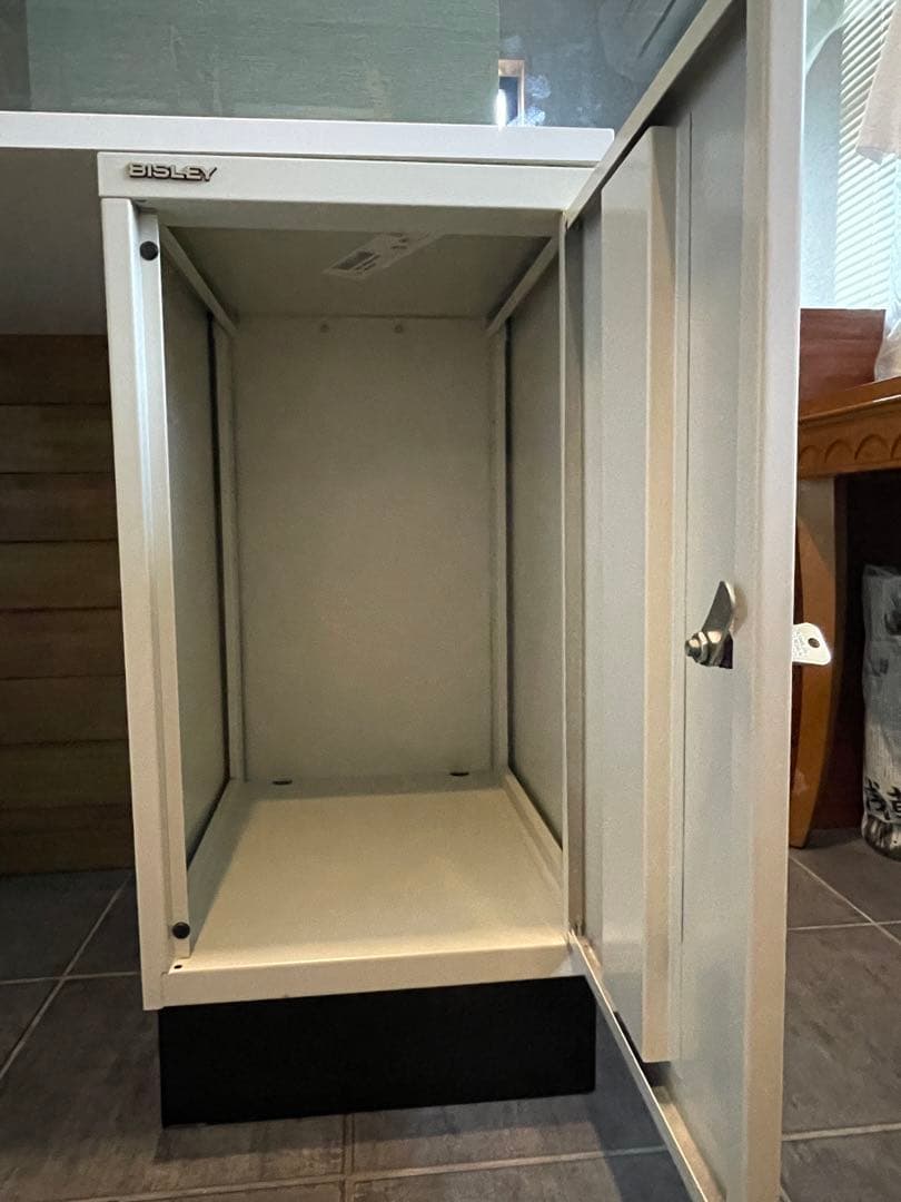 直接引取　超美品■BISLEYビスレー■デスクセット/スチールキャビネット/天板