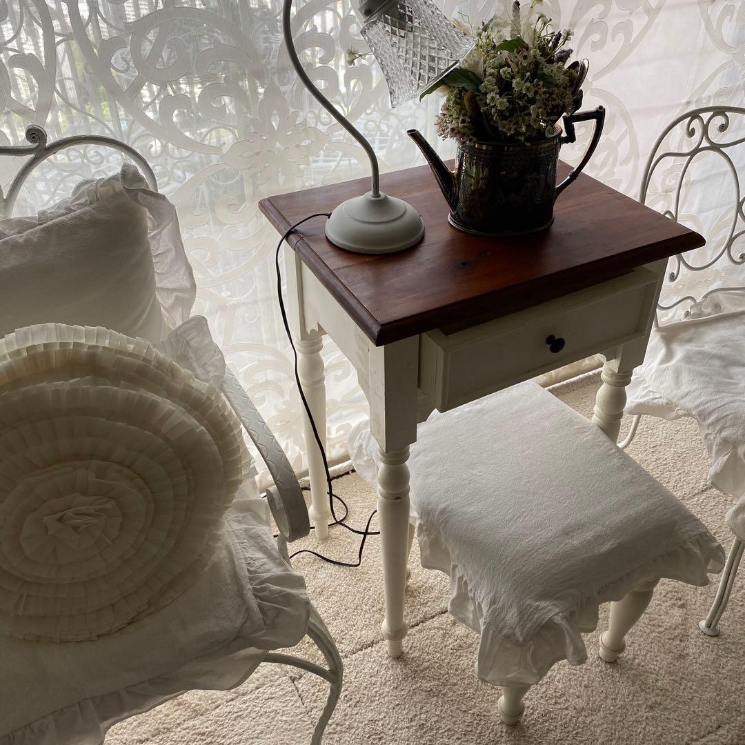 アンティーク　木製サイドテーブル 引き出し付き ホワイト