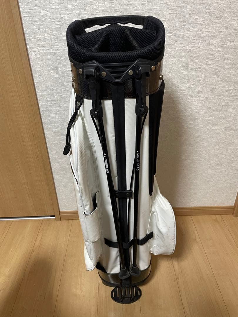 J.LINDEBERG キャディバッグ 白/黒　スタンドバッグ　フード無し