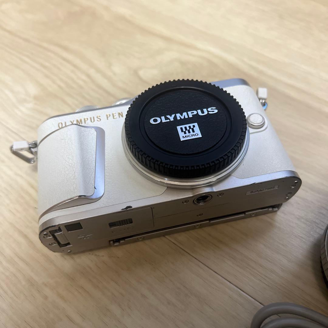 OLYMPUS E-PL10 レンズキット