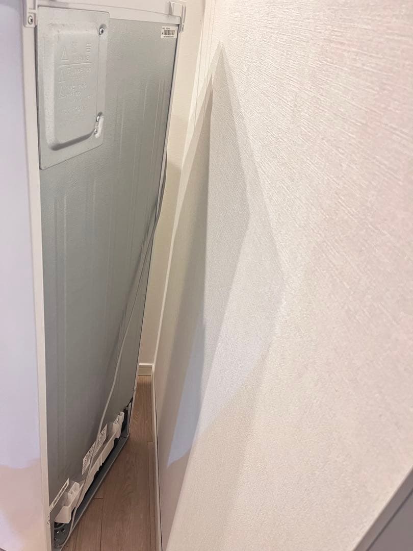 週末セール！【美品】SHARP SJ-D18J-W冷蔵庫2022年製