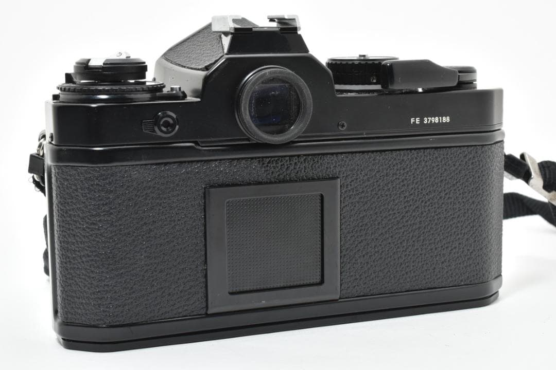 ★各部モルト張り替え済・美品★ ニコン Nikon FE ボディ #21202
