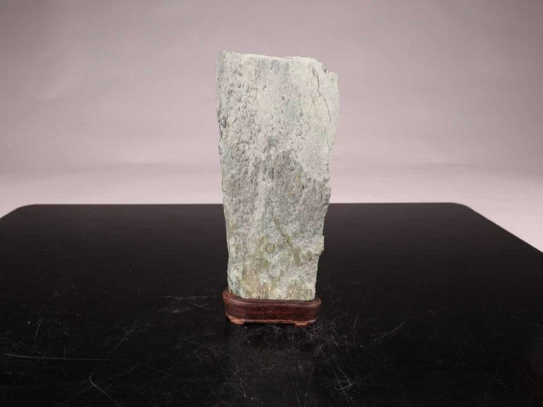 A1072賞石 飾り石 天然石 台付き 置物 箱付き ｝