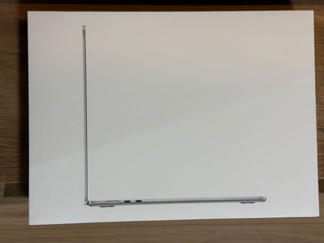 MacBookAir 15インチ M2チップ 美品