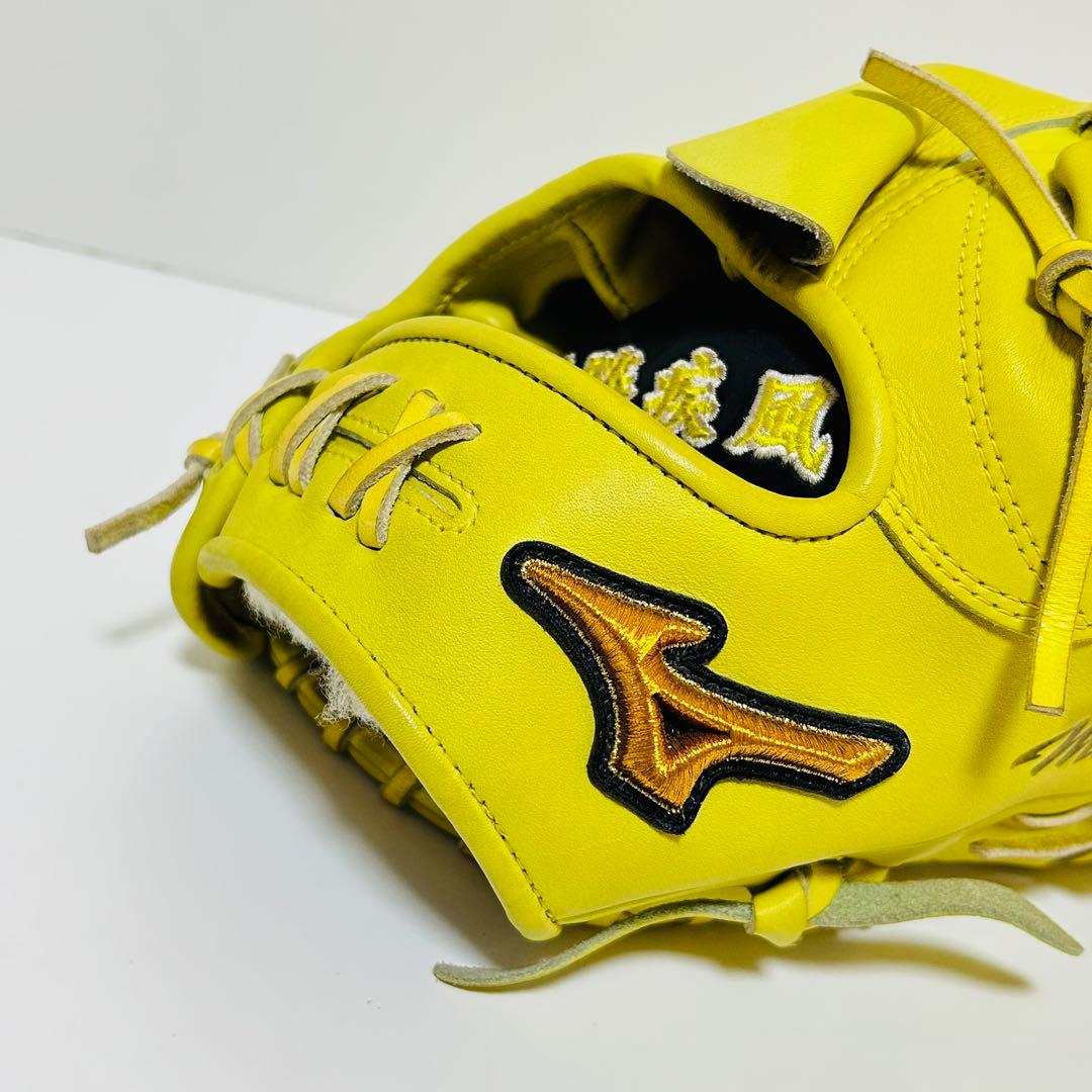 【美品】MiznoPro 硬式 投手用グローブ イエロー 耕作オーダー
