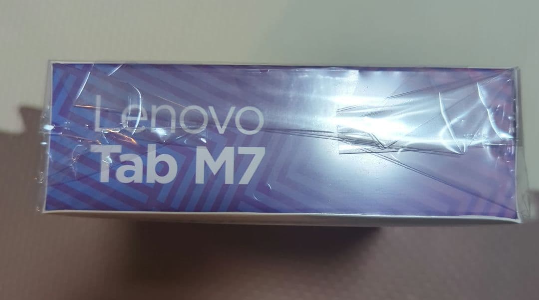 Lenovo Tab M7 希少 7インチタブレット 新品未開封　手帳型ケース