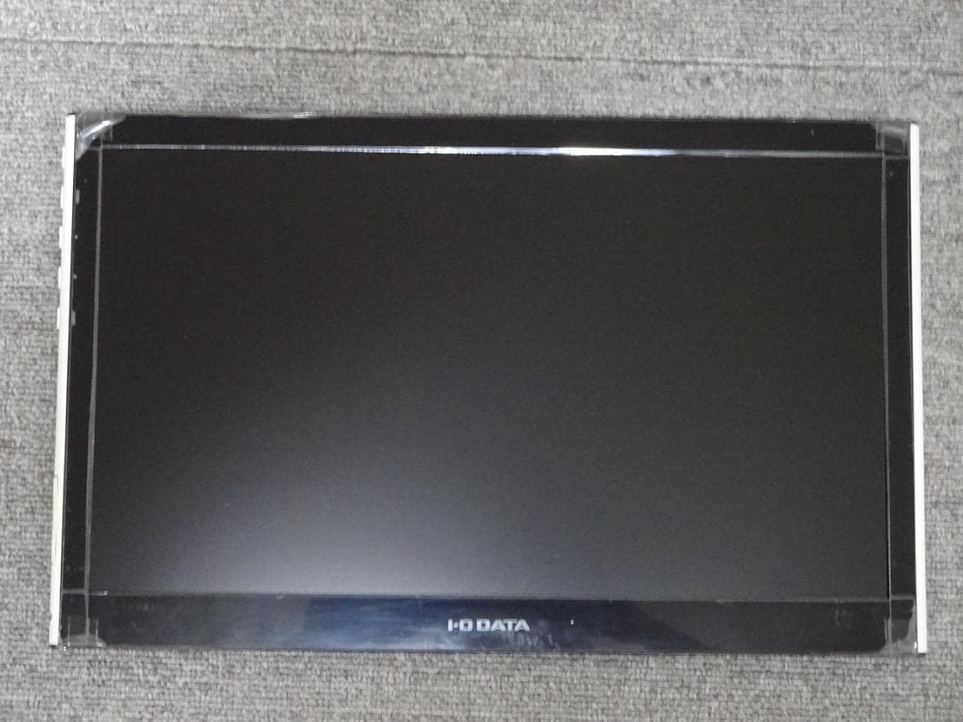 I-O DATA　モバイルディスプレイ　スタンド付き