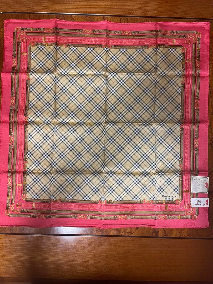H*a様 Burberrys シルクコットンハンカチ 4色セット