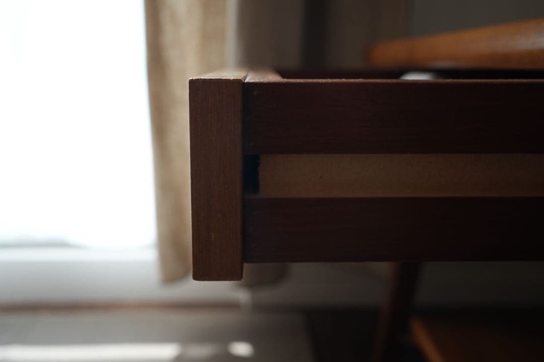 イギリス ヴィンテージ チーク材コーヒーテーブル引出付き