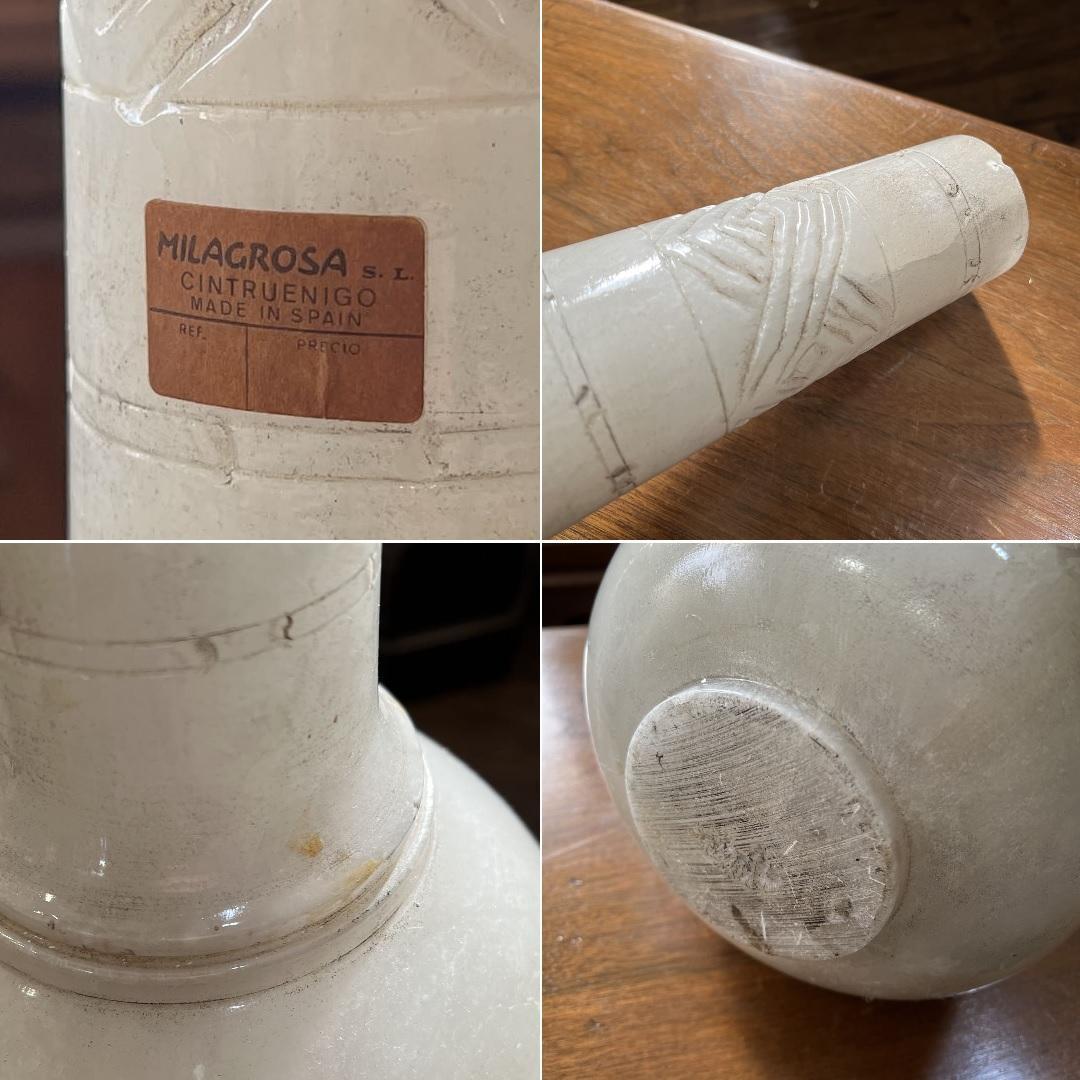 k155 スペイン製 石彫刻のフラワーベース 飾り壺 ホワイト系 アラバスター