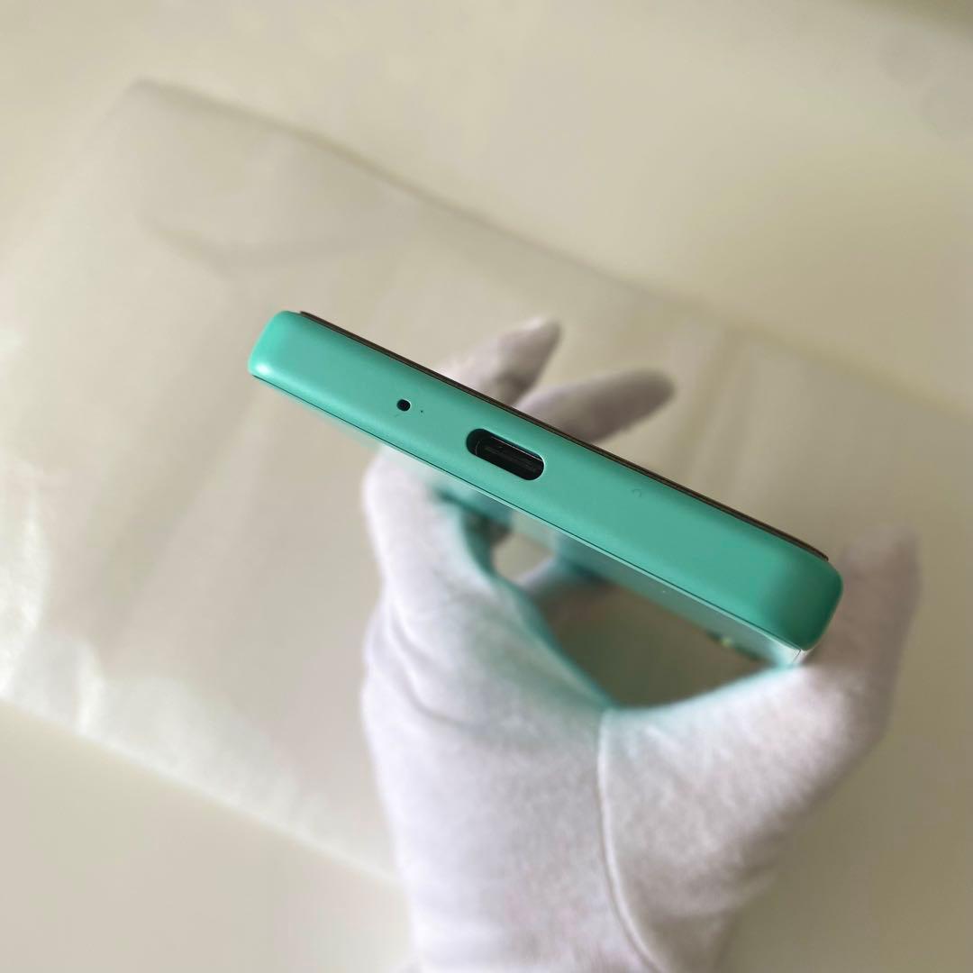 Xperia 10 Ⅳ SO-52C ミント フィルム貼付済・ケース2個付属