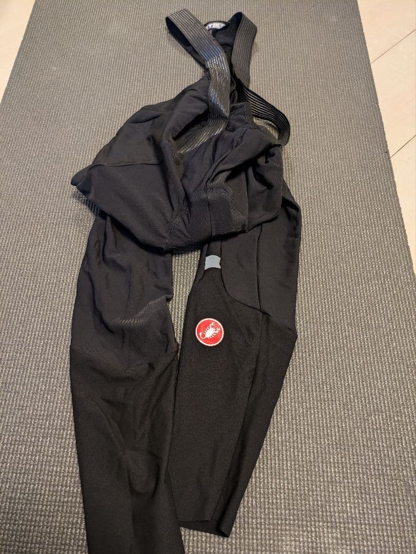 CastelliカステリSEMIFREDDO BIBTIGHTサイズS