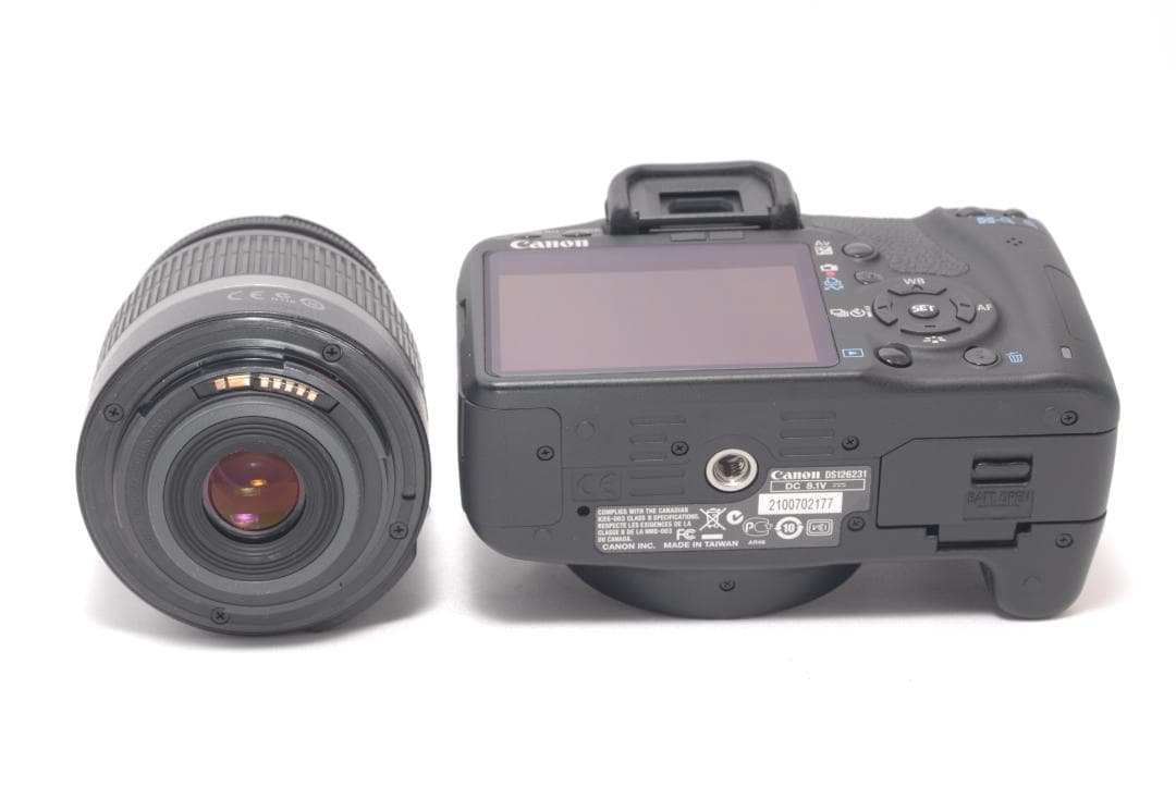 ⭐️軽くて持ちやすい⭐️Canon Kiss X3 キャノン　デジタル一眼