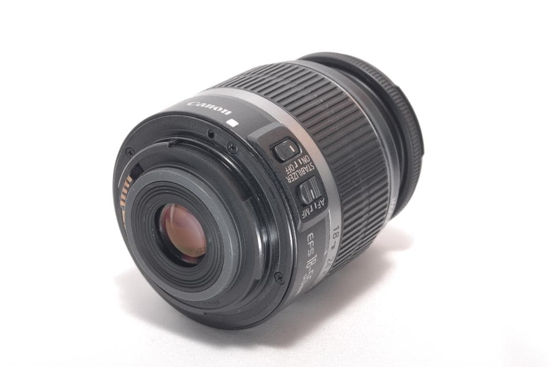 ⭐️軽くて持ちやすい⭐️Canon Kiss X3 キャノン　デジタル一眼