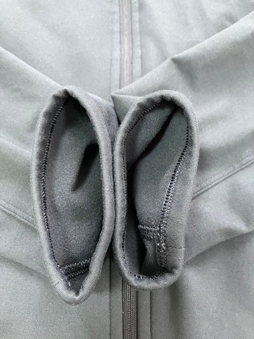 アークテリクス　カイヤナイトライトウエイトジャケット　ブラックサファイア　XS