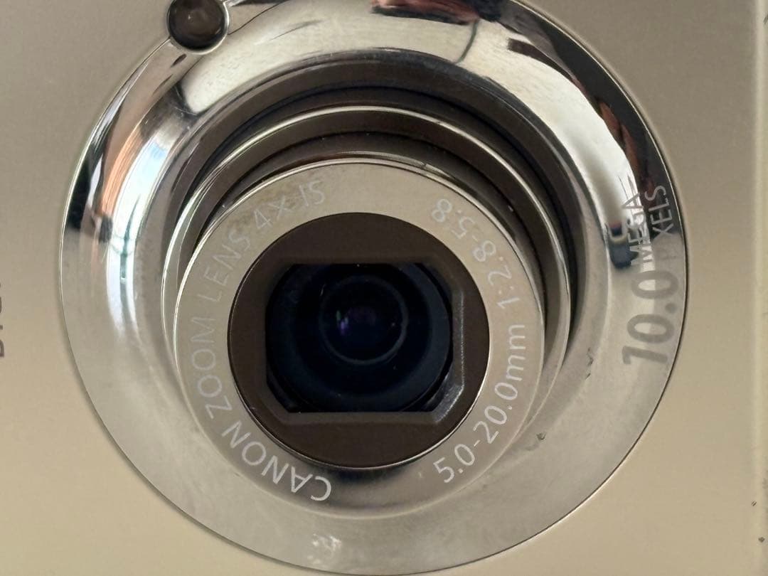 Canon IXY920IS ゴールド 動作品　充電器、SDカード4GB付き