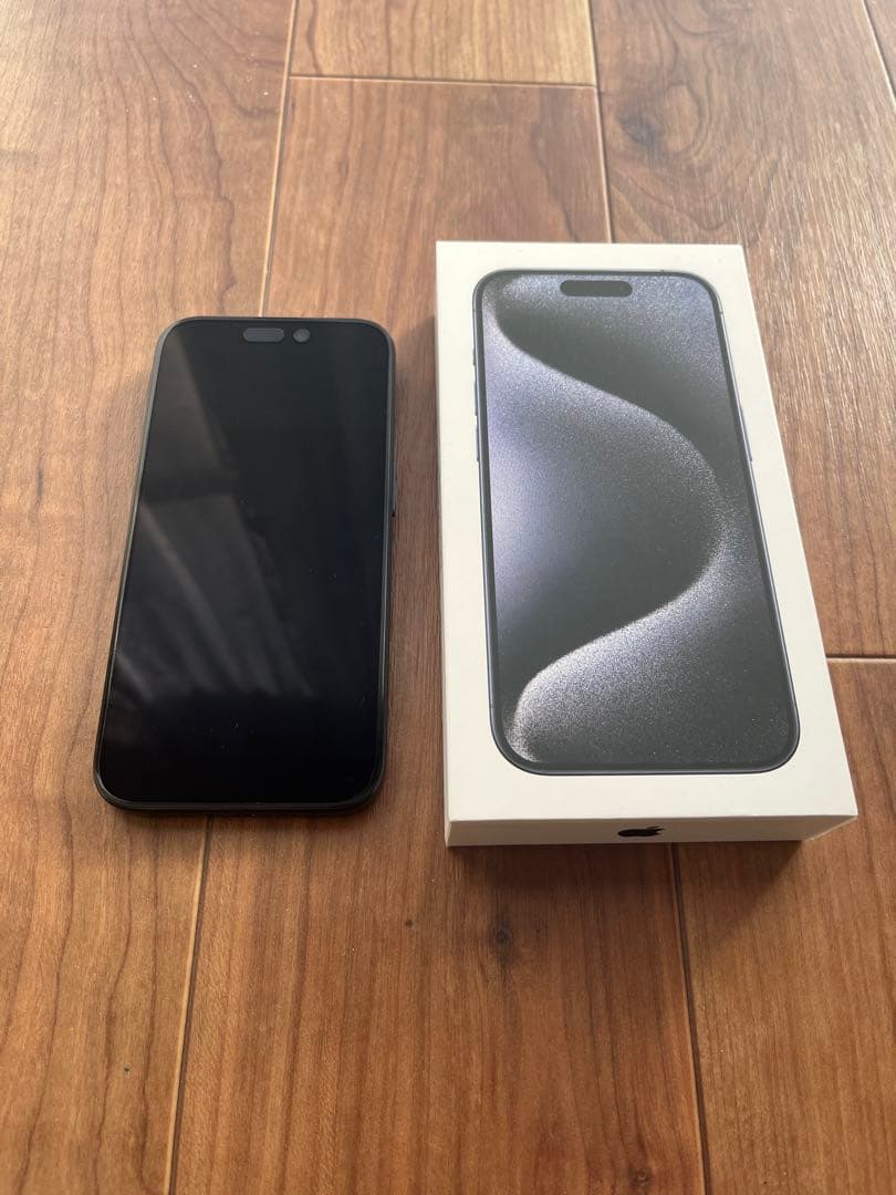 極美品⭐️iPhone 15Pro 256GB