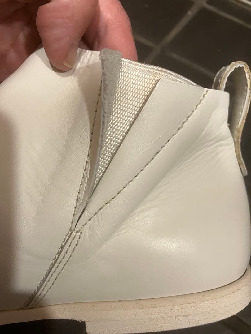 UNILINE ホワイト チャッカブーツ