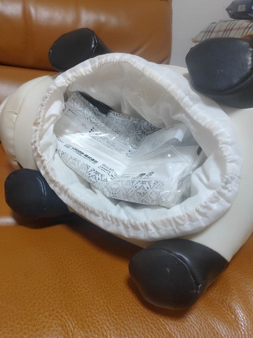 パンダ型のティッシュケース