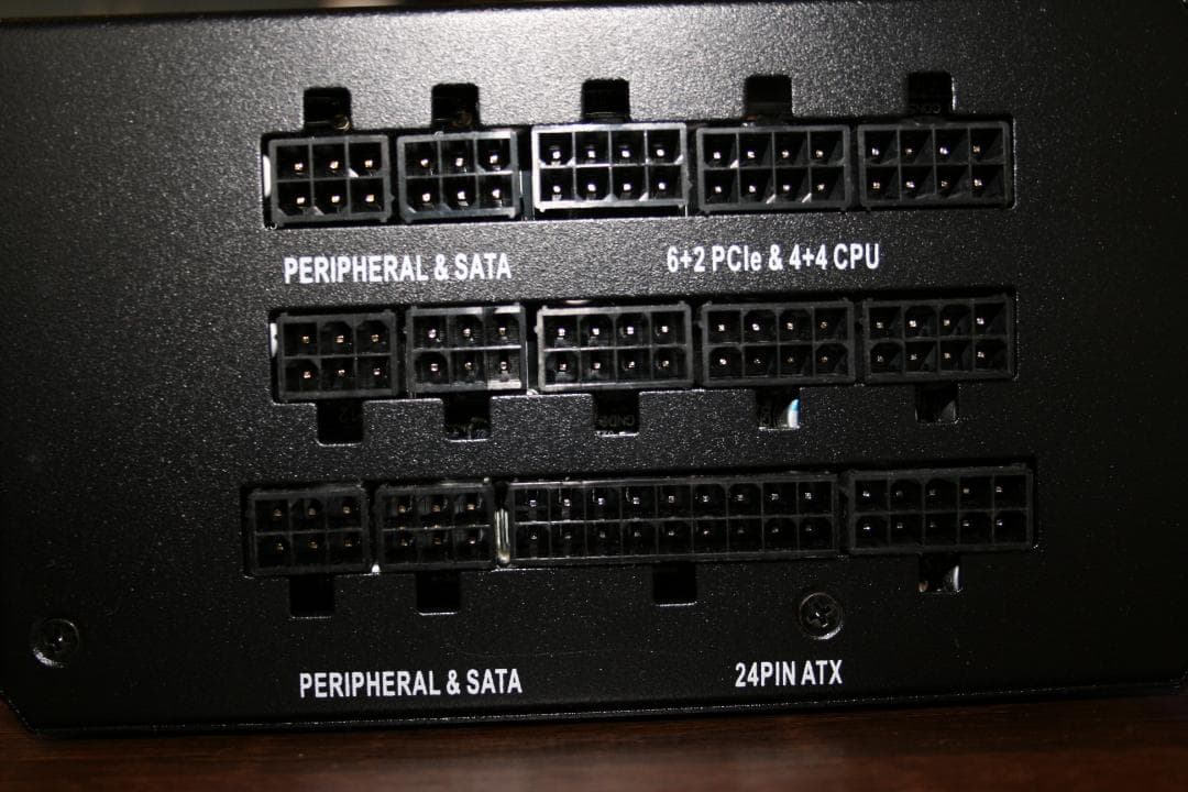 Corsair RM1000X 1000W モジュラー電源（中古）