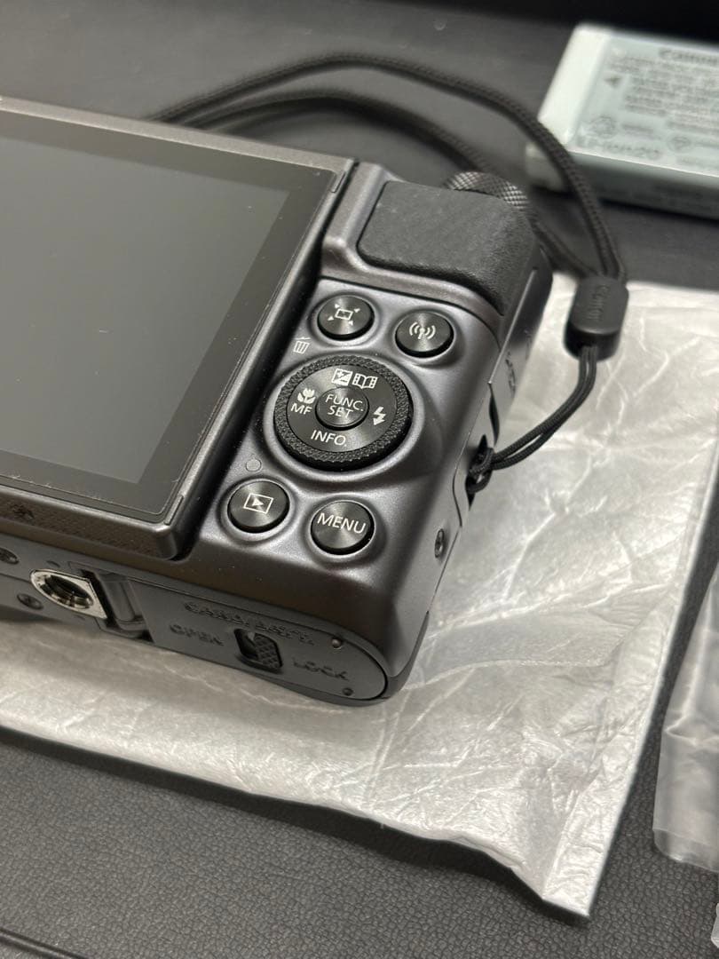 【極美品】Canon PowerShot SX730 HS 本体と付属品