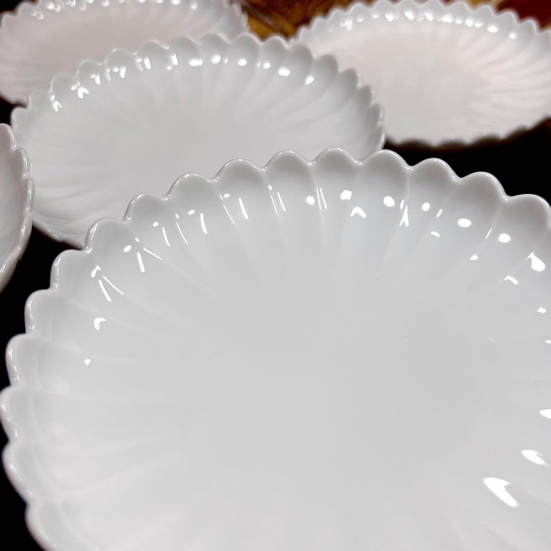【こた】 前畑陶器 白磁 菊割 銘々皿 セット 小皿 他おまとめ