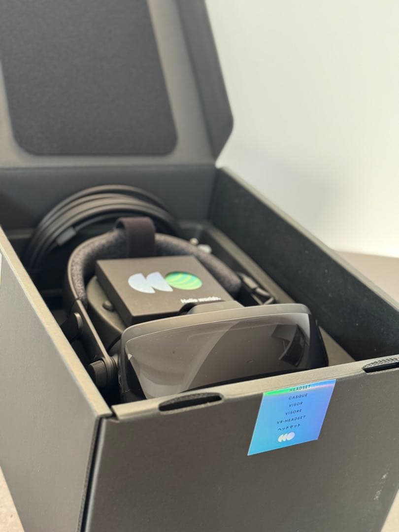 VR ゴーグル　VRChat Valve Index HMD