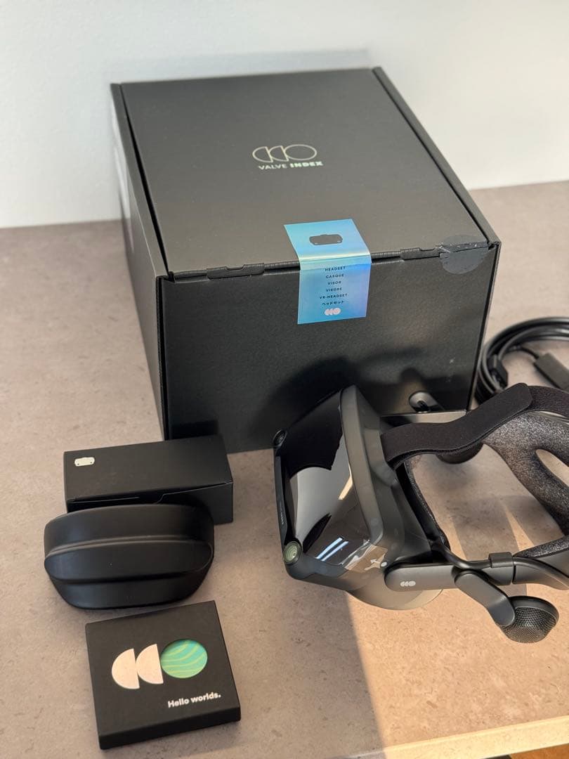 VR ゴーグル　VRChat Valve Index HMD