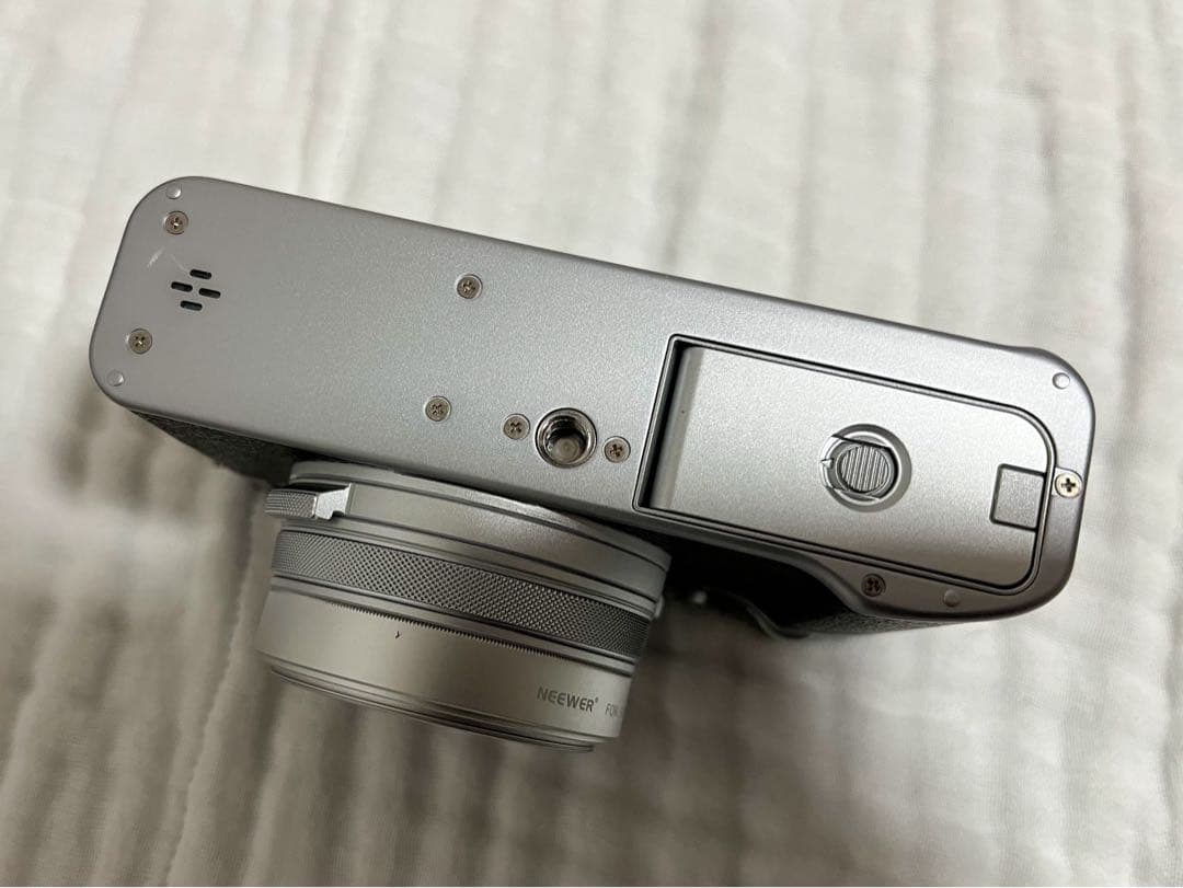 美品　FUJIFILM X100ⅵ コンデジ　おまけ多数