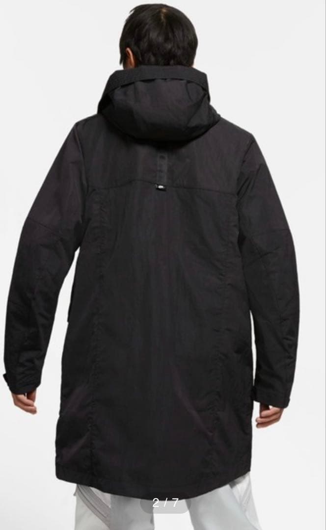 NIKE ナイロンパーカー　ナイロンジャケット　スポーツウェア　ナイキ