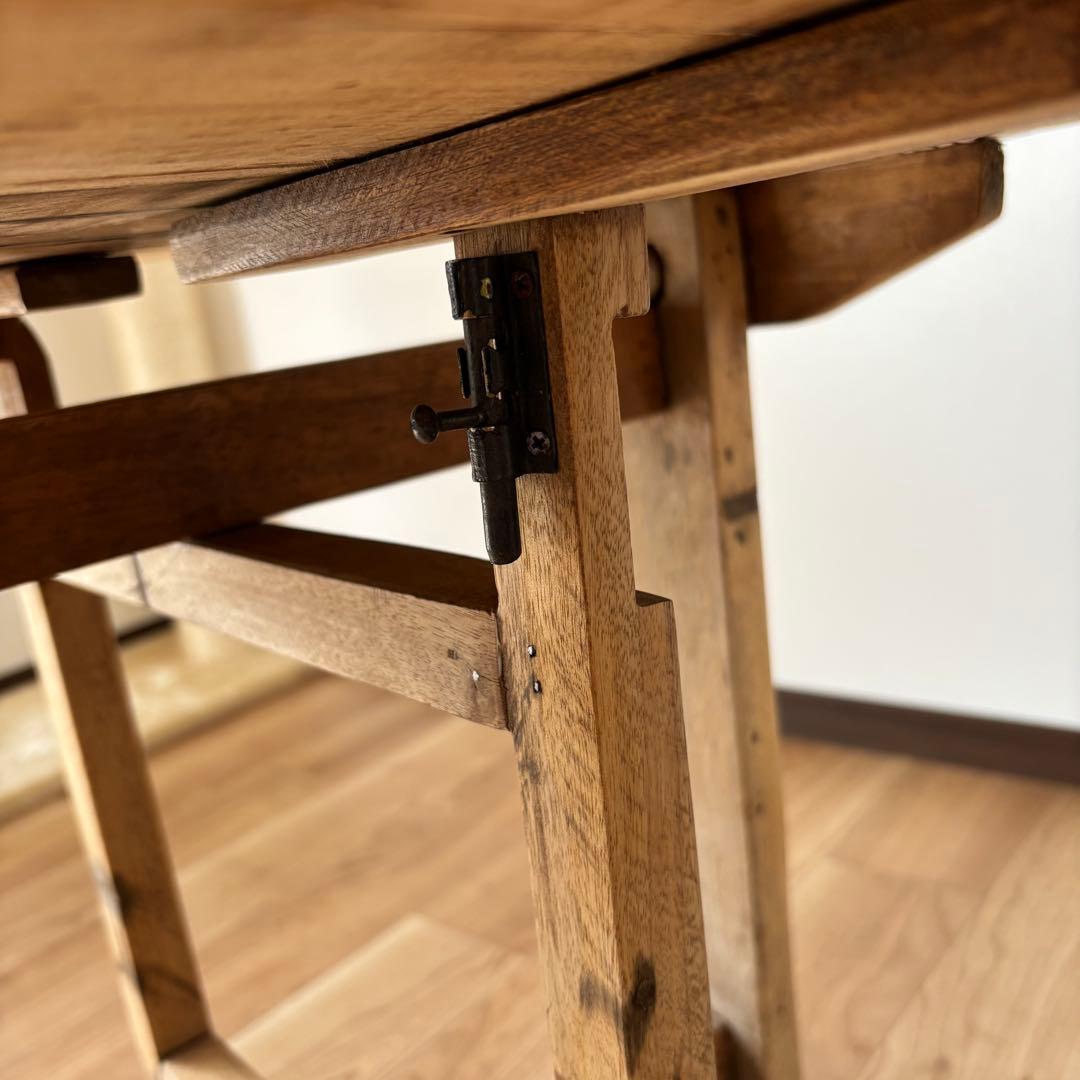 アンティークテーブル　折りたたみ　丸テーブル　サイドテーブル